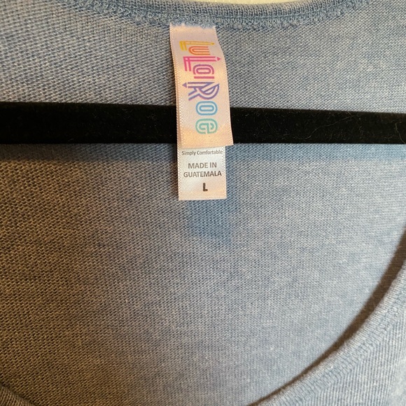 LULAROE Solid Slate Blue Sweater Feel Classic T L - Picture 5 of 8